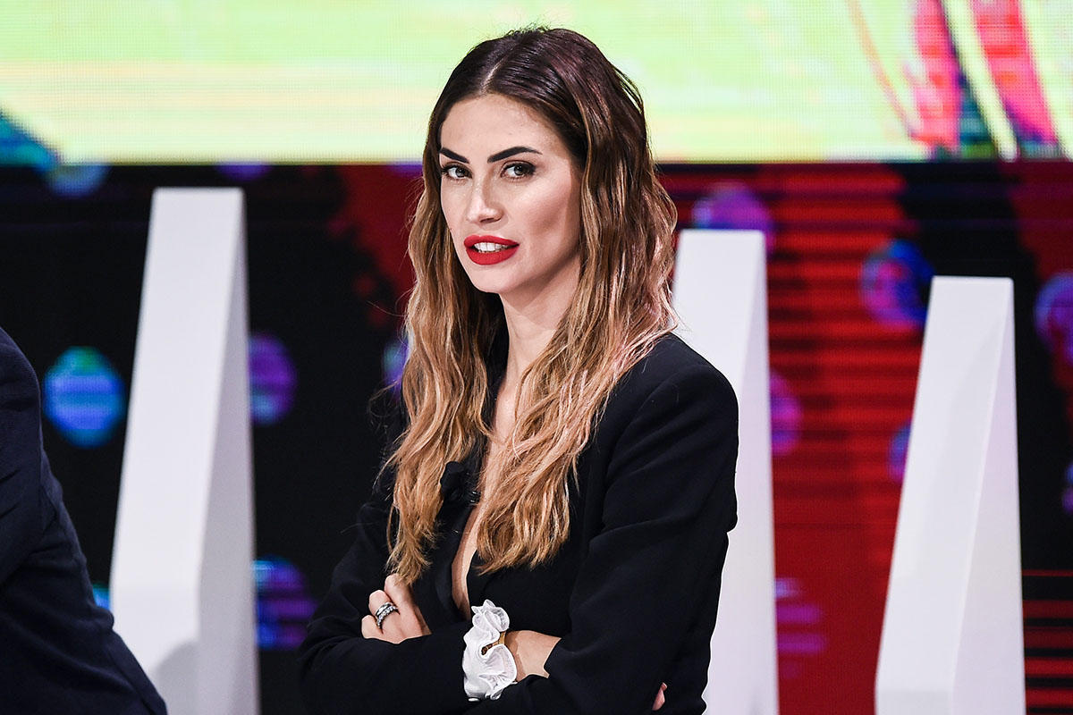 Melissa Satta rompe il silenzio dopo la rottura con Berrettini: "Per un anno ho preso secchiate di m***a..."