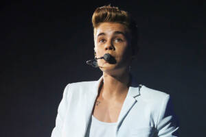 Justin Bieber, il video fa discutere: &#8220;Sembra un senzatetto&#8221;