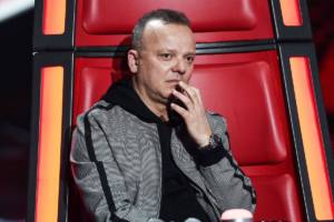 Guai per Gigi D'Alessio: "Presi 20 mila euro per sistemare tutto"