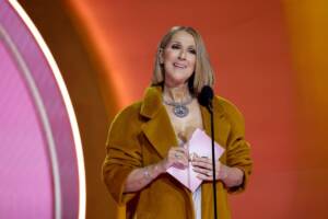 Il dramma di Celine Dion: "Costole rotte a causa della malattia"