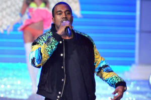 Kanye West vola in Russia: scoppia la polemica