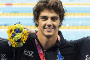 Grande Fratello, la produzione fa la corte ad un noto atleta: la risposta