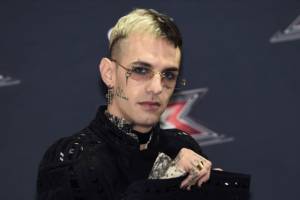 Achille Lauro, polemiche a X Factor: arriva la canzone contro il giudice