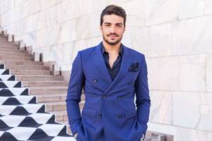 Mariano Di Vaio, paura per la moglie: "Pregate per lei"