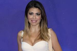 Flora Canto non ci sta: "Tutti mi danno della raccomandata ma..."