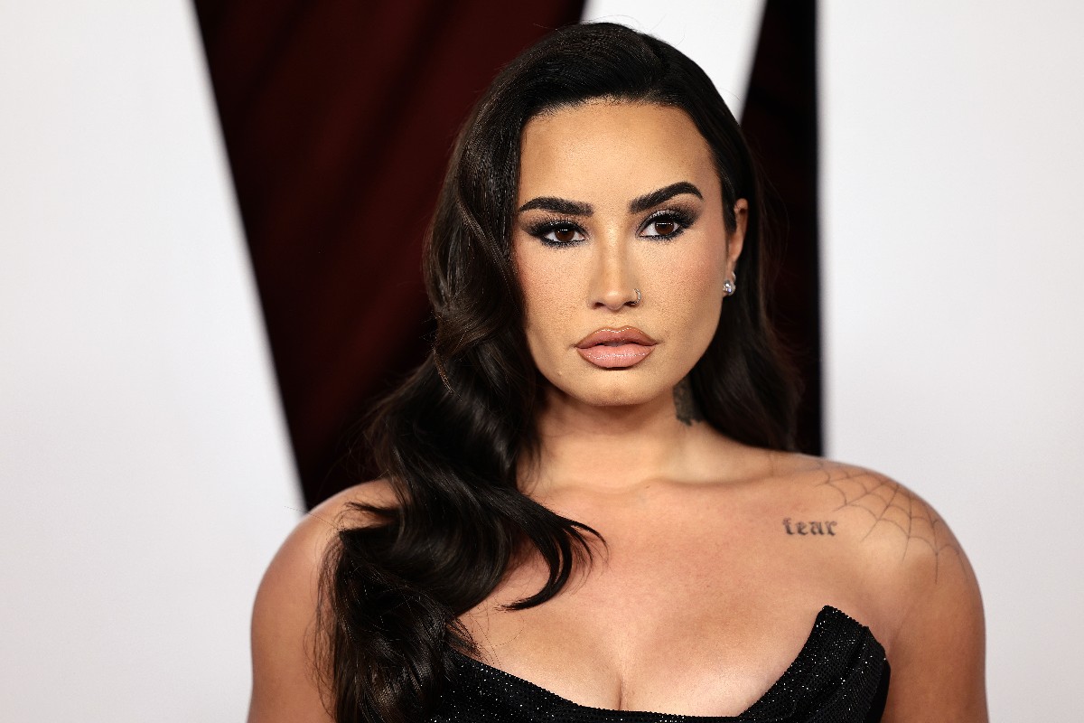 Il terribile lutto dopo il cesareo: Demi Lovato spezzata dal dolore
