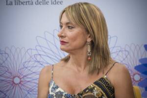 Vladimir Luxuria critica Giulia Salemi: l'inatteso messaggio
