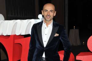 Enzo Miccio confessa: "Ecco da chi ho imparato tutto sul se**o"