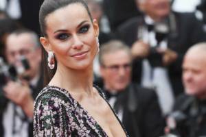 Paola Turani, imprevisto preoccupa l'influencer: "È scoppiata una valvola"