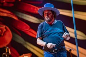 Zucchero contro i giovani: "Crollano perché non fanno gavetta, bruciati dai talent"