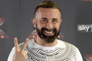 "Operato al cuore": Luca Tommassini svela la foto della cicatrice