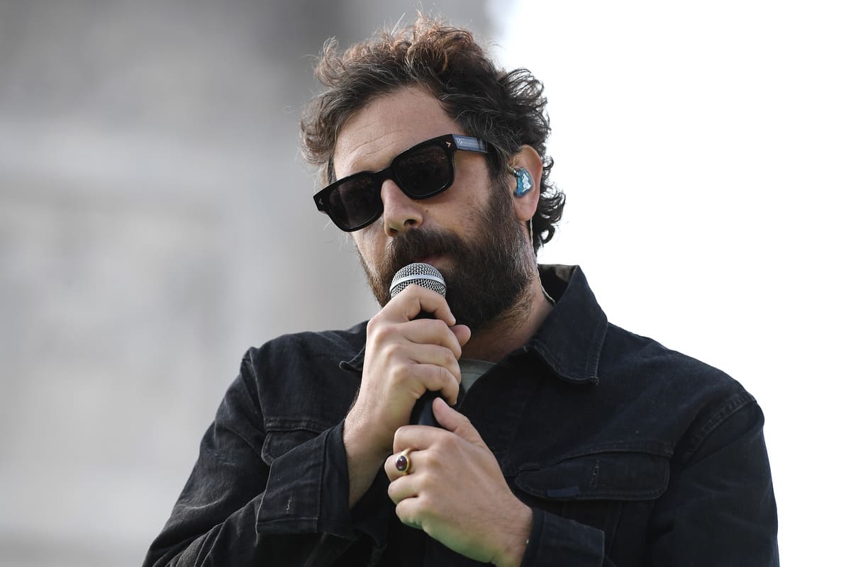 Sanremo 2025: la lista degli esclusi fa infuriare Tommaso Paradiso