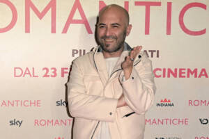 Tony Effe, ancora polemica: interviene Giuliano Sangiorgi