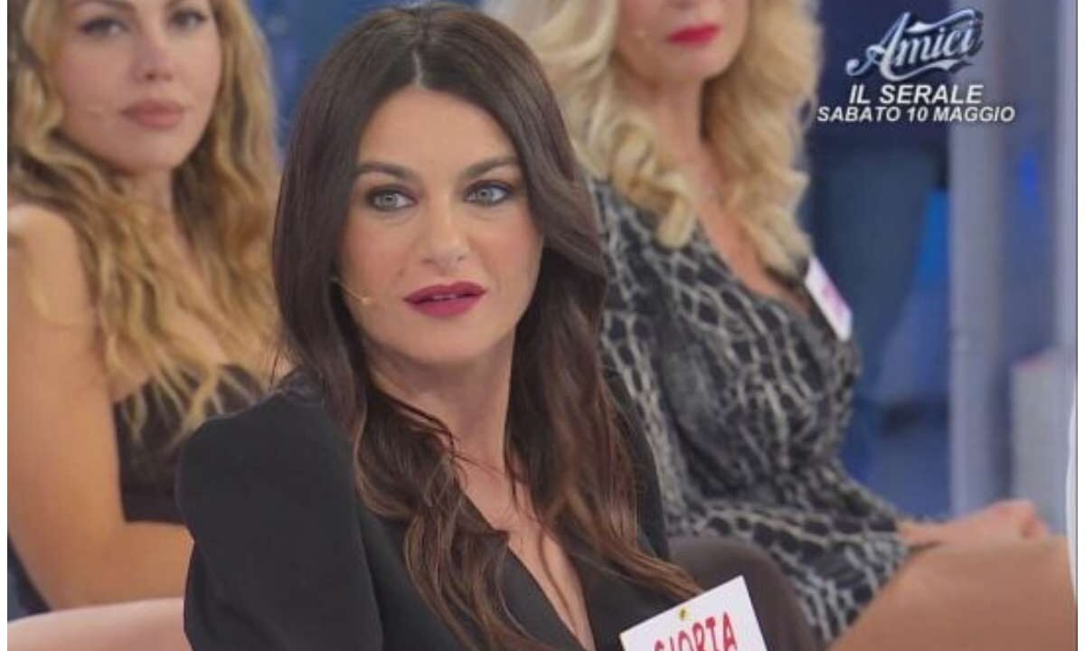 Gloria Nicoletti cosa fa nella vita la dama