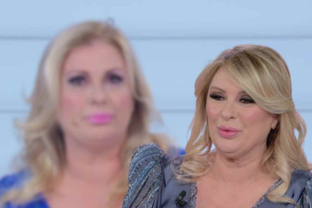 tina cipollari risente l'ex