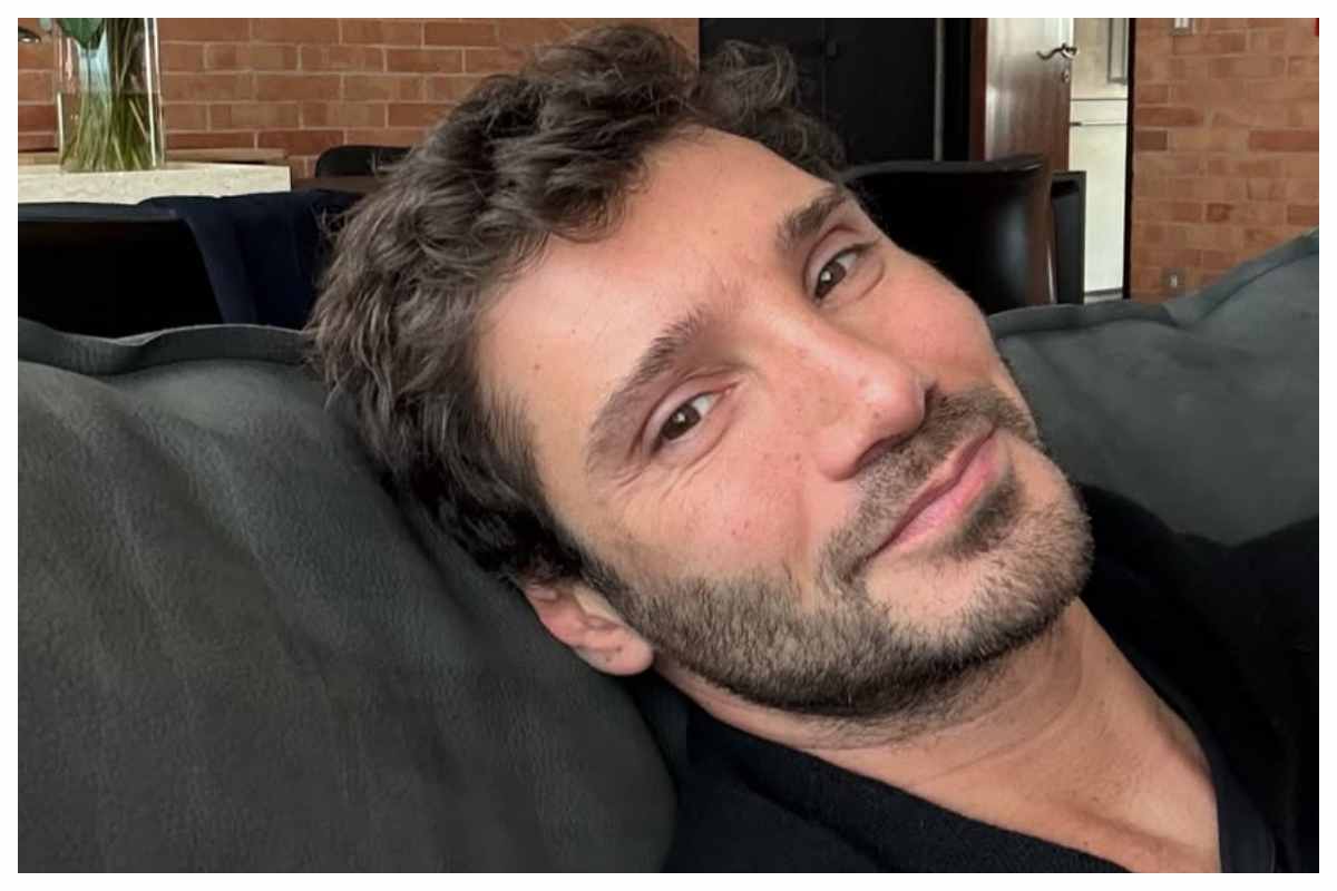 Stefano de Martino che studi ha fatto