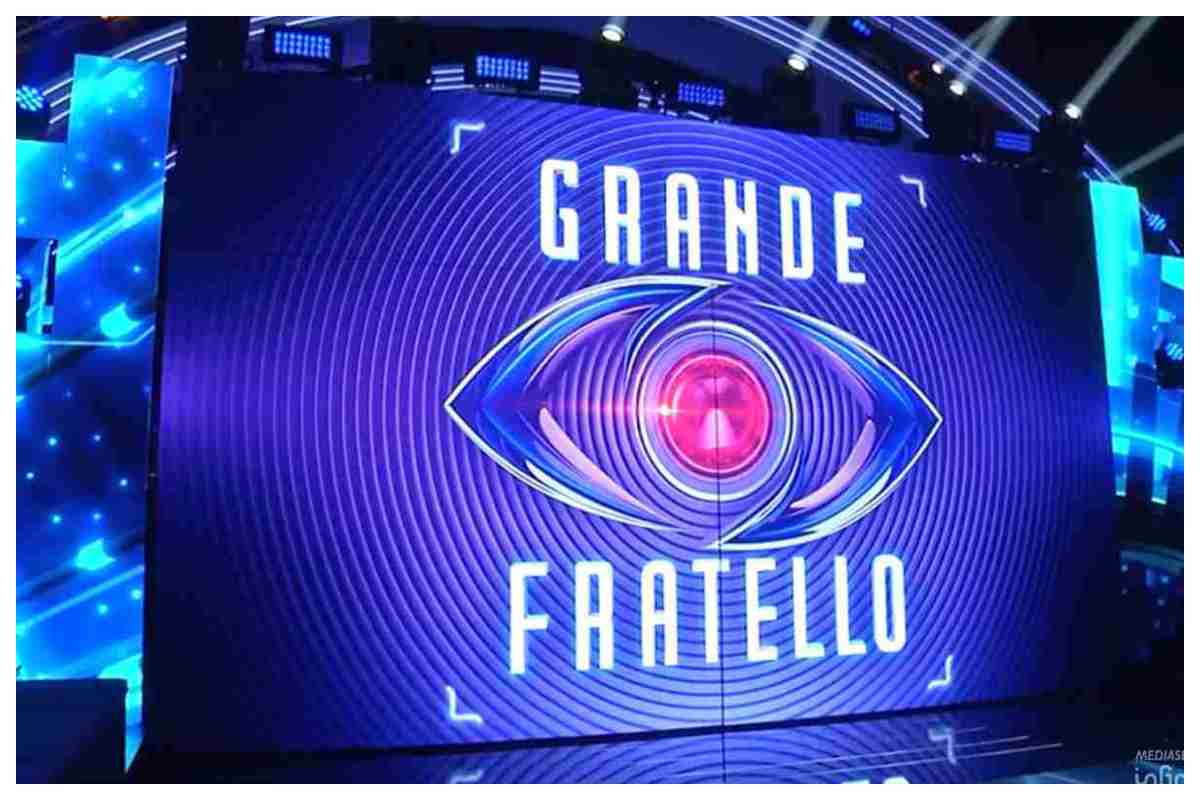 ex gieffine partono le diffide