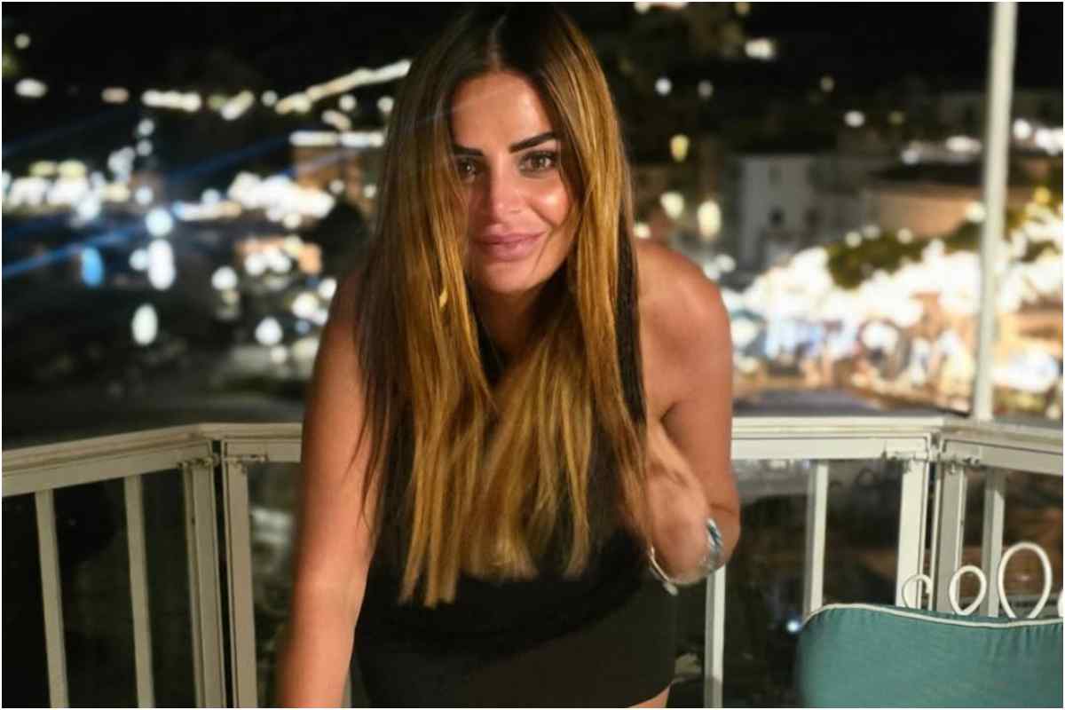 Roberta di Padua reagisce all'hater