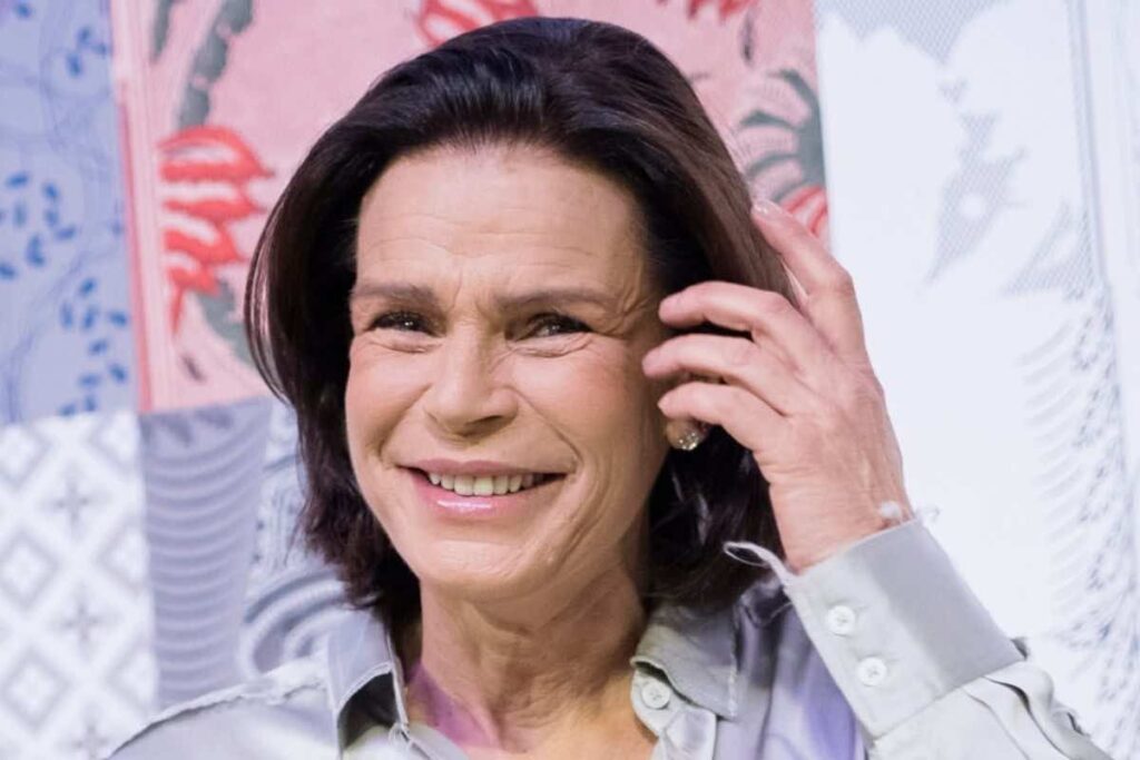 stephanie di monaco annuncio